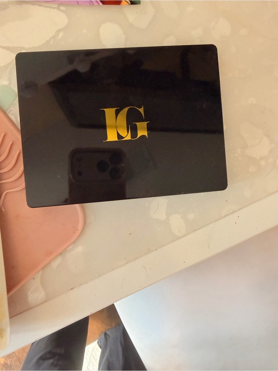 Laura Geller Other - Laura Geller Black Compact with Gold Logo
